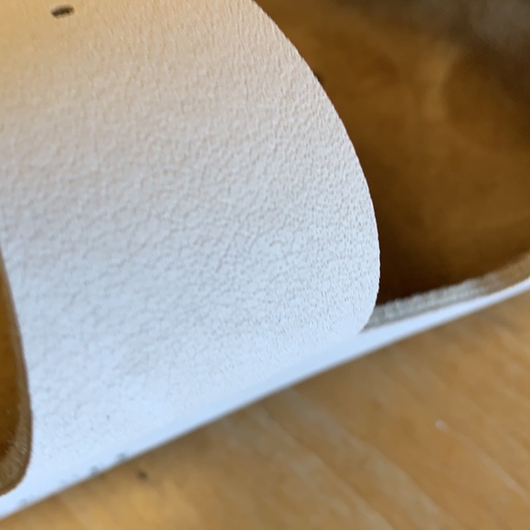 NWT Women’s Arizona  Birkenstock - Picture 2 of 5